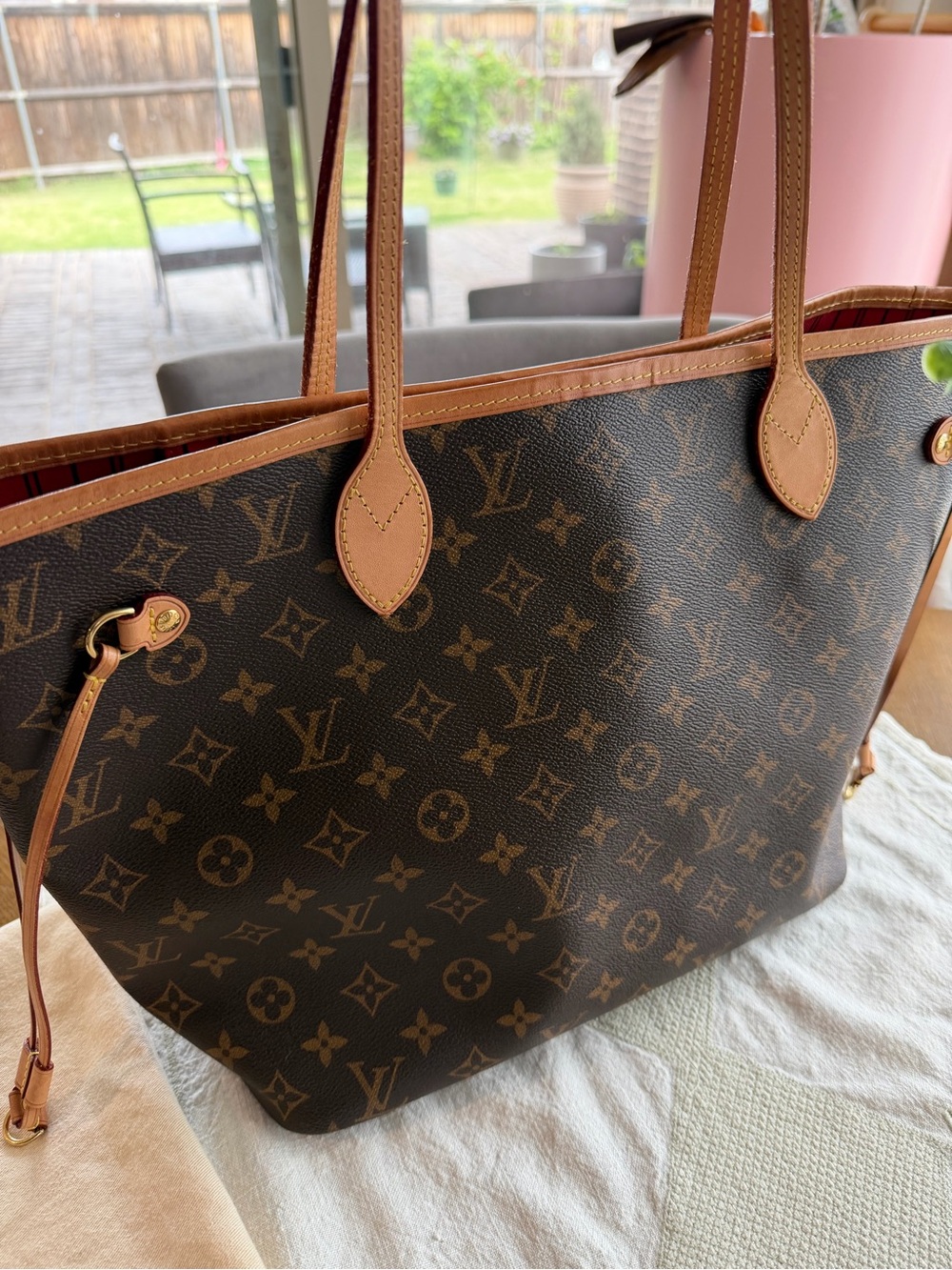 Louis Vuitton Monogram Canvas Neverfull Tote with Red Striped Interior - Picture 9 of 14